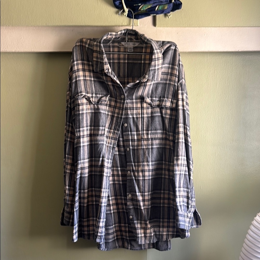 Gray and Blue Plaid Button-Up Shirt